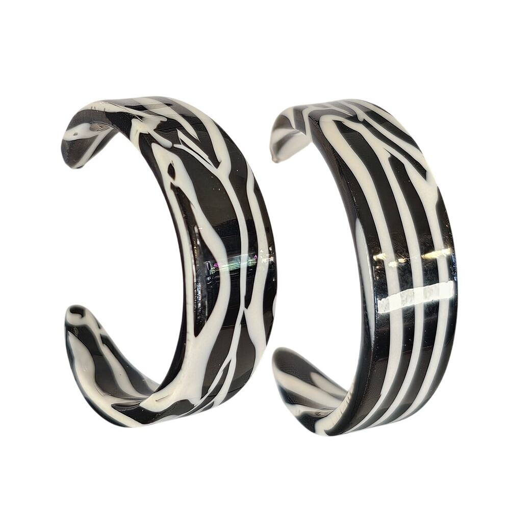 Black White Hoop Earrings Abstract Stripe Pattern Chunky Acrylic 1.43" Zebra